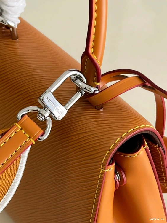 WIS LOUIS MINI CHANELUNY VUITTON 0321